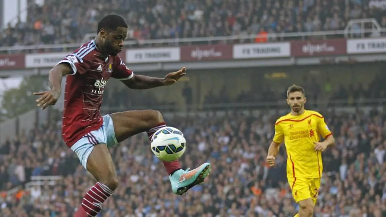 Alex Song