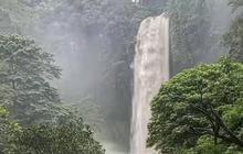 Luapan Air Terjun Tawangmangu Renggut Nyawa Seorang Wisatawan