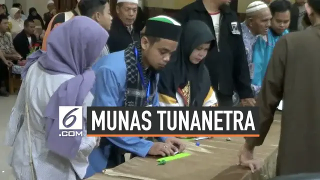 250 penyandang tunanetra ikuti musyawarah nasional. Munas digelar di Cimahi, Jawa Barat. Saat pemilihan ketua umum, mereka menggunakan braile.