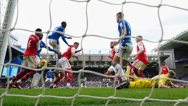 Hasil Liga Inggris: Arsenal Tumbang di Kandang Everton