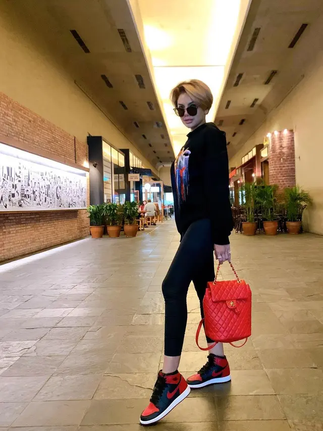 Nikita Mirzani.