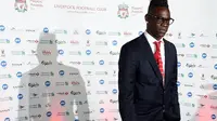 Liverpool's Italian forward Mario Balotelli arrives to attend the Liverpool Football Club 2015 Players' Awards at the Echo Arena in Liverpool on May 19, 2015. AFP PHOTO / PAUL ELLIS 