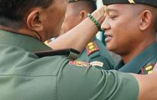 Cara Istimewa Mayjen TNI Totok Sentuh Hati Prajurit, Ada Momen Pamer Otot Bareng