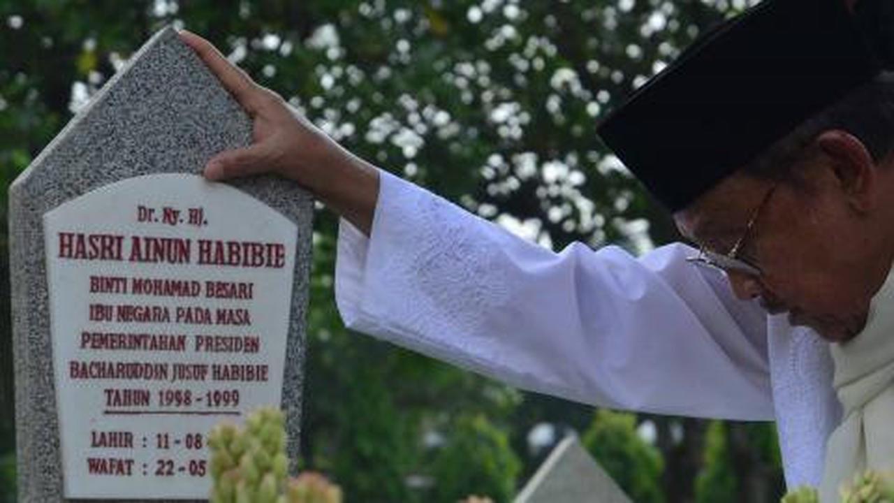 Bismar surati Habibie soal penegakan hukum