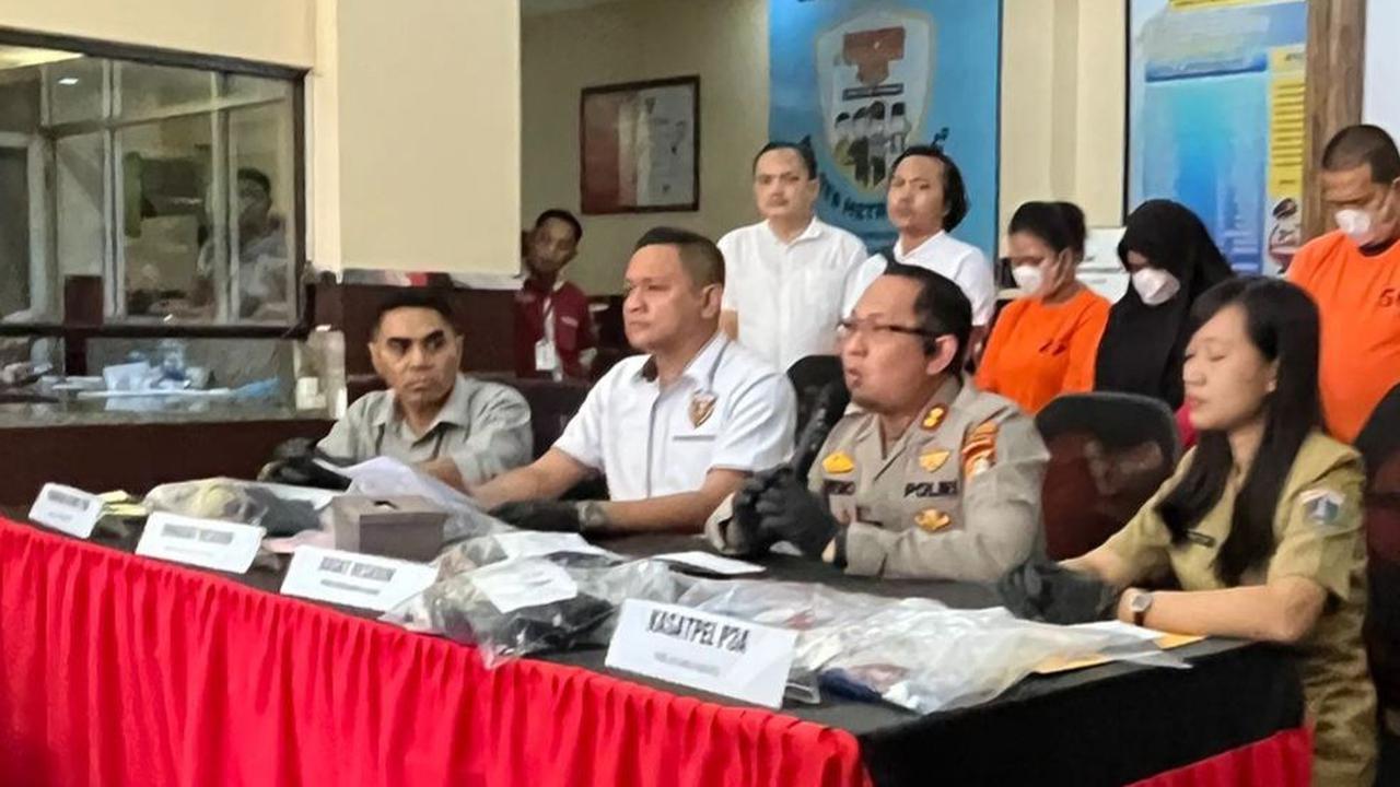 Namun demikian, Bintoro memastikan jika aktivitas pesta seks itu tidak diketahui pihak hotel.
