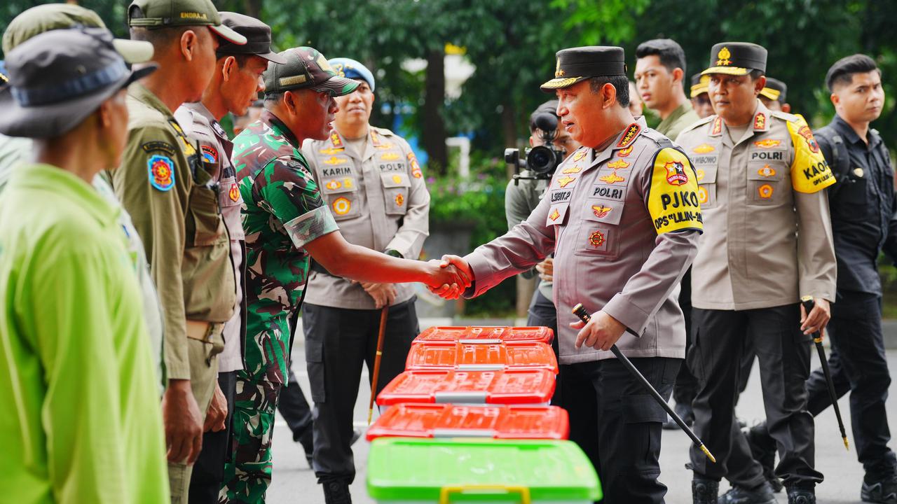 Libur Natal-Tahun Baru, Kapolri Tinjau Taman Safari Solo, Cek Kesiapan dan Pengamanan