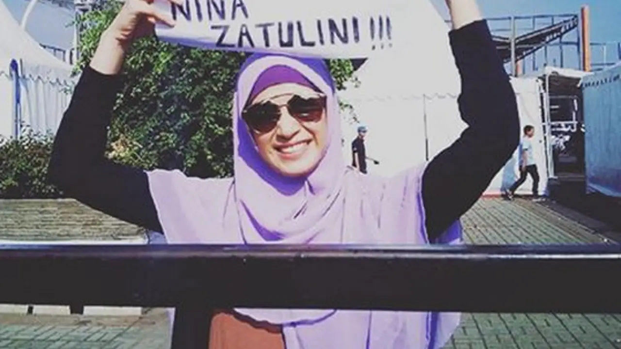 [Bintang] Nina Zatulini 