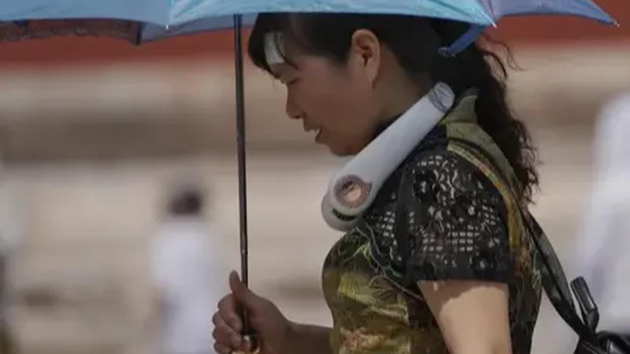 Analis mengatakan, laju pertumbuhan yang lemah meningkatkan harapan bahwa pihak berwenang China akan segera mengumumkan langkah-langkah baru untuk meningkatkan perekonomian.