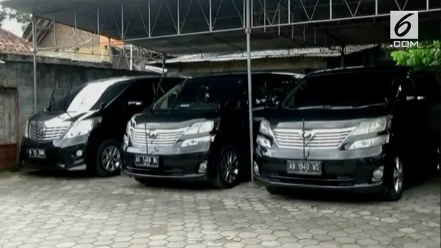 VIDEO: Jelang Pernikahan Kahiyang, Rental Mobil Mewah di Yogyakarta Laris