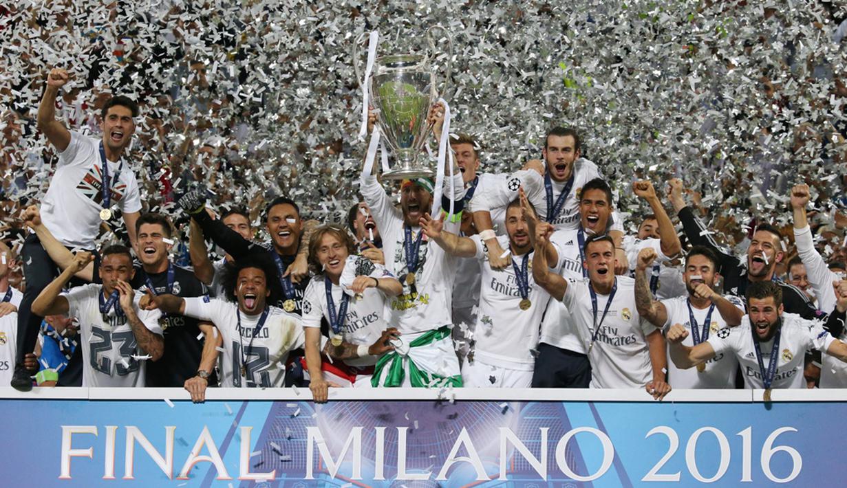 Real Madrid meraih trofi Liga Champions ke-11 setelah menang adu penalti 5-3 atas Atletico Madrid dalam final di Stadion San Siro, Milan (28/5/2016). (Reuters/Stefano Rellandini)