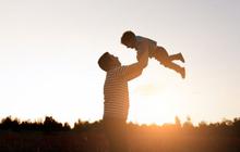50 Quotes untuk Ayah, Menyentuh dan Romantis Banget
