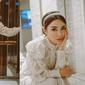 7 Potret Menawan Wika Salim Pakai Gaun Serba Putih, Bak Putri Cinderella (Sumber: Instagram/wikasalim)