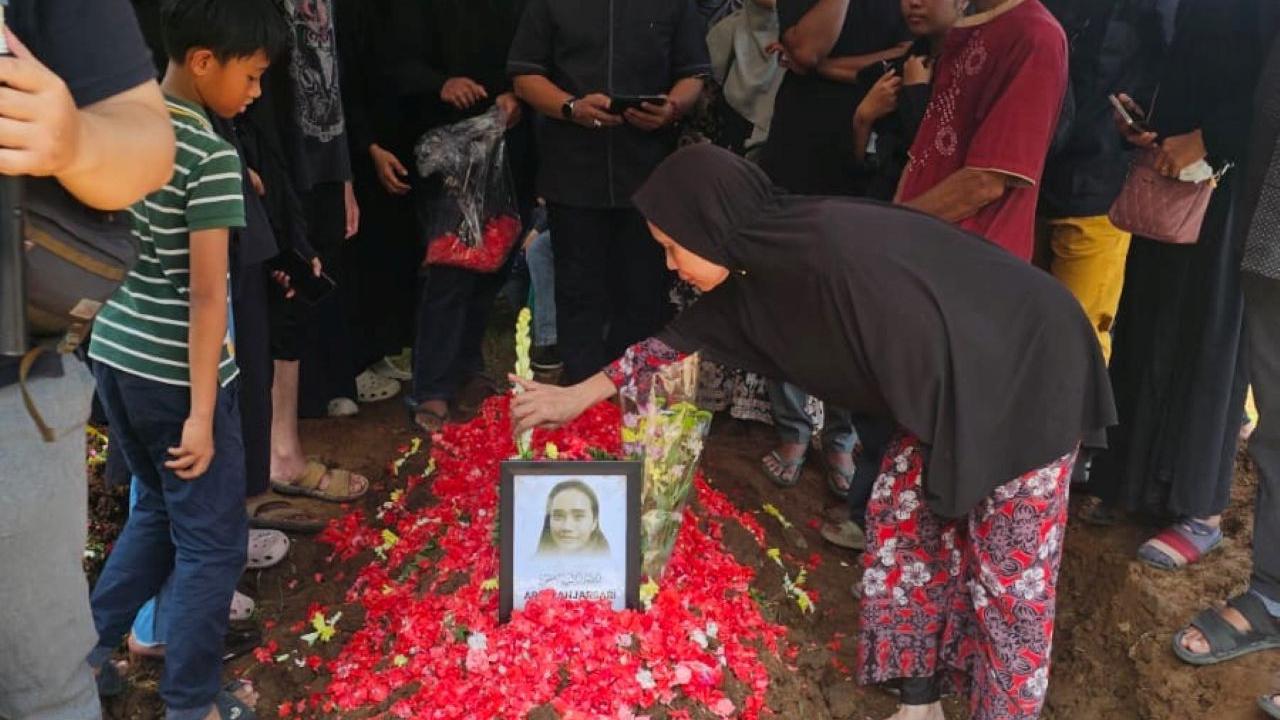 WhatsApp Terakhir Harum Anjarsari Korban Kecelakaan Kereta ke Suami Sebelum Meninggal yang Mengubah Segalanya