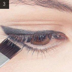 copyright Seventeen.com