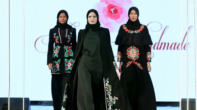 [Bintang] Jakarta Modest Fashion Week