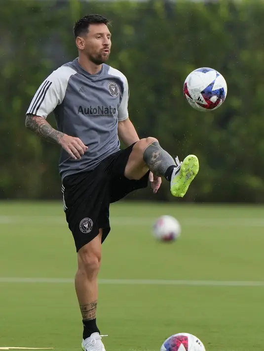 Pertandingan Leagues Cup melawan klub Meksiko, Cruz Azul akan menjadi debut perdana bagi Lionel Messi dan Sergio Busquets bersama The Herons. (AP Photo/Lynne Sladky)