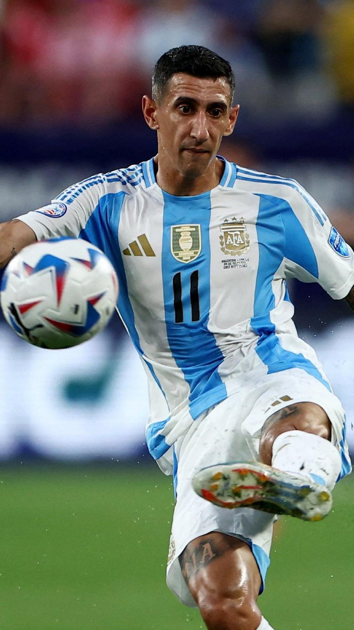 Agentina memulai laga dengan formasi 4-3-3, Lionel Messi dan Angel Di Maria bermain sejak awal.&nbsp;Foto: REUTERS