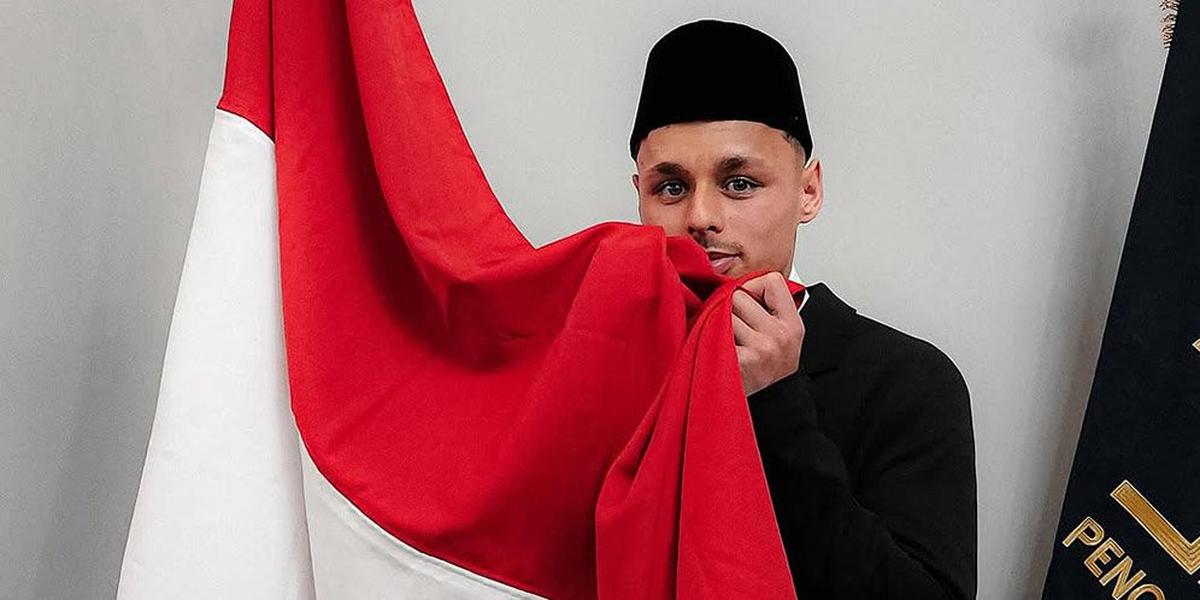 Punya Atmosfer Luar Biasa, Dean James Nantikan Kesempatan Bela Timnas Indonesia di SUGBK