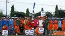 Citizen6, Surabaya: Pertandingan yang di helat selama lima hari yang bertepatan dengan bulan Ramadan tersebut di ikuti oleh 10 tim ini memperebutkan piala bergilir Komandan Batalyon Howitzer 1 Marinir. (Pengirim: Budi Abdillah)