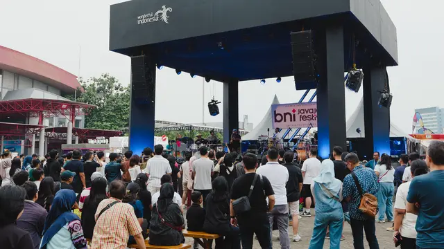 Aksi Nguber Drummer di Java Jazz Festival 2025