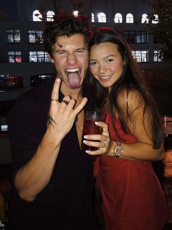 Kebahagiaan di hari ulang tahun Aaliyah Mendes ini tampak lengkap dengan kehadiran kakak tersayang, Shawn Mendes. (Liputan6.com/IG/@aaliyahmende.s)