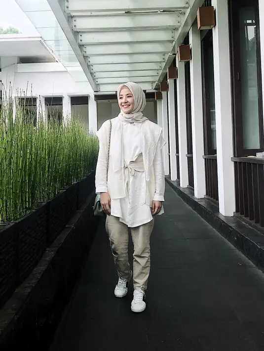 (Instagram/natasharizkynew)