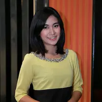 Anisa Rahma memerankan karaker Tasya, sosok wanita yang mempercayai hal gaib. Rasa penasarannya membawa Tasya dan sang adik, Adit, dan keluarganya kerap menemui gangguan-gangguan mistis yang terjadi. (Galih W. Satria/Bintang.com)