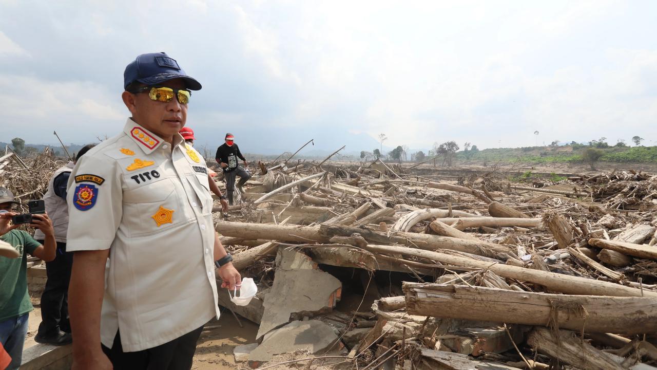 Kasatgas Percepatan Rehabilitasi dan Rekonstruksi Bencana Sumatera Tito Karnavian