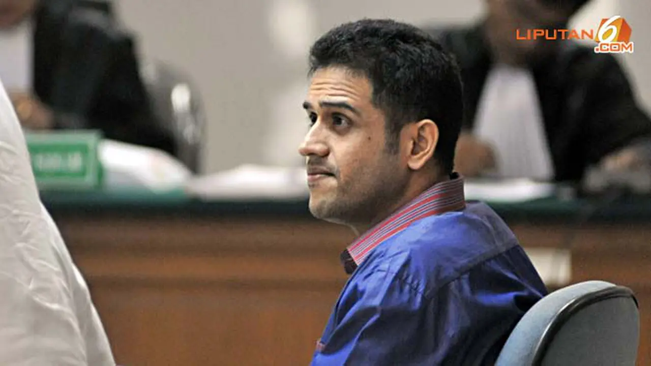 nazaruddin-pengacara130222c.jpg