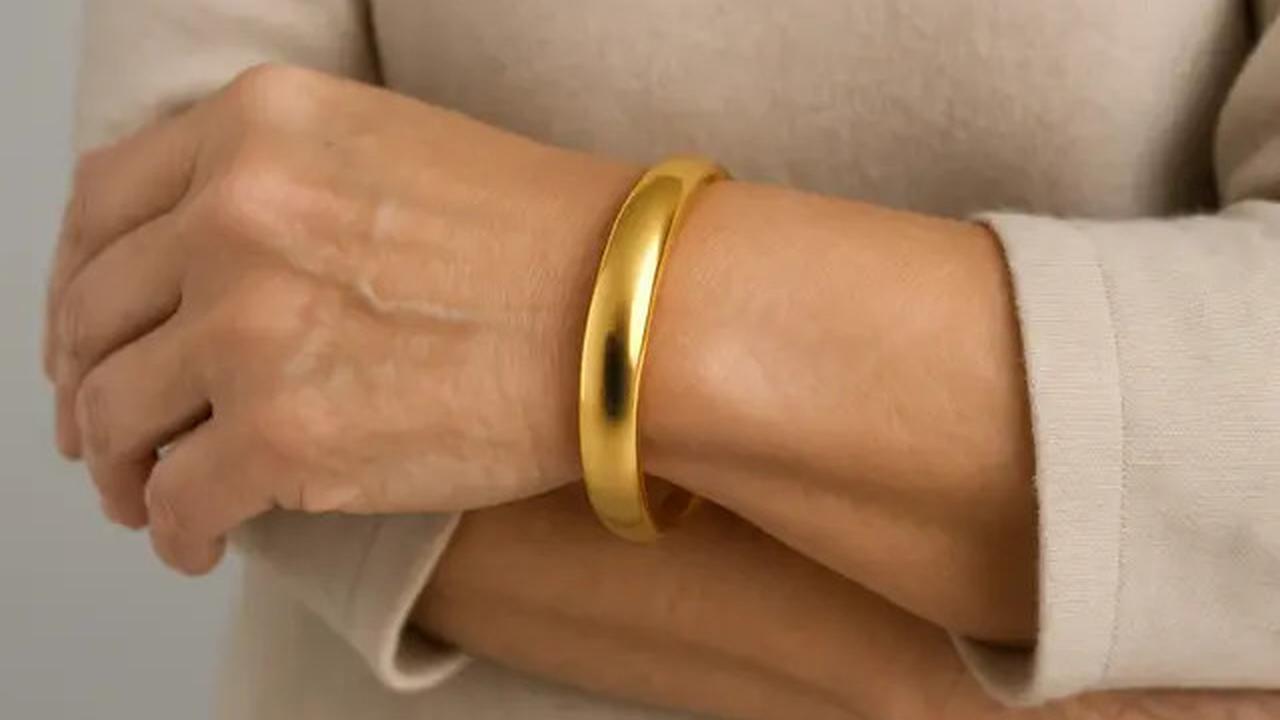 15 Model Gelang Emas untuk Usia 50 Tahun ke Atas, Pilihan Anggun dan Elegan di Segala Acara