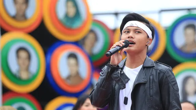 [Bintang] Rizky Febian