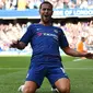 Eden Hazard mengukir hattrick saat Chelsea menang 4-1 atas Cardiff City pada laga pekan ke-5 Premier League di Stamford Bridge, Sabtu (15/9/2019) malam WIB. (AFP/Glyn Kirk)