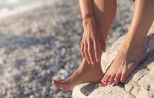 Cara Mengatasi Kaki Pecah-Pecah dengan Mudah, Cukup Pakai Dua Bahan Ini