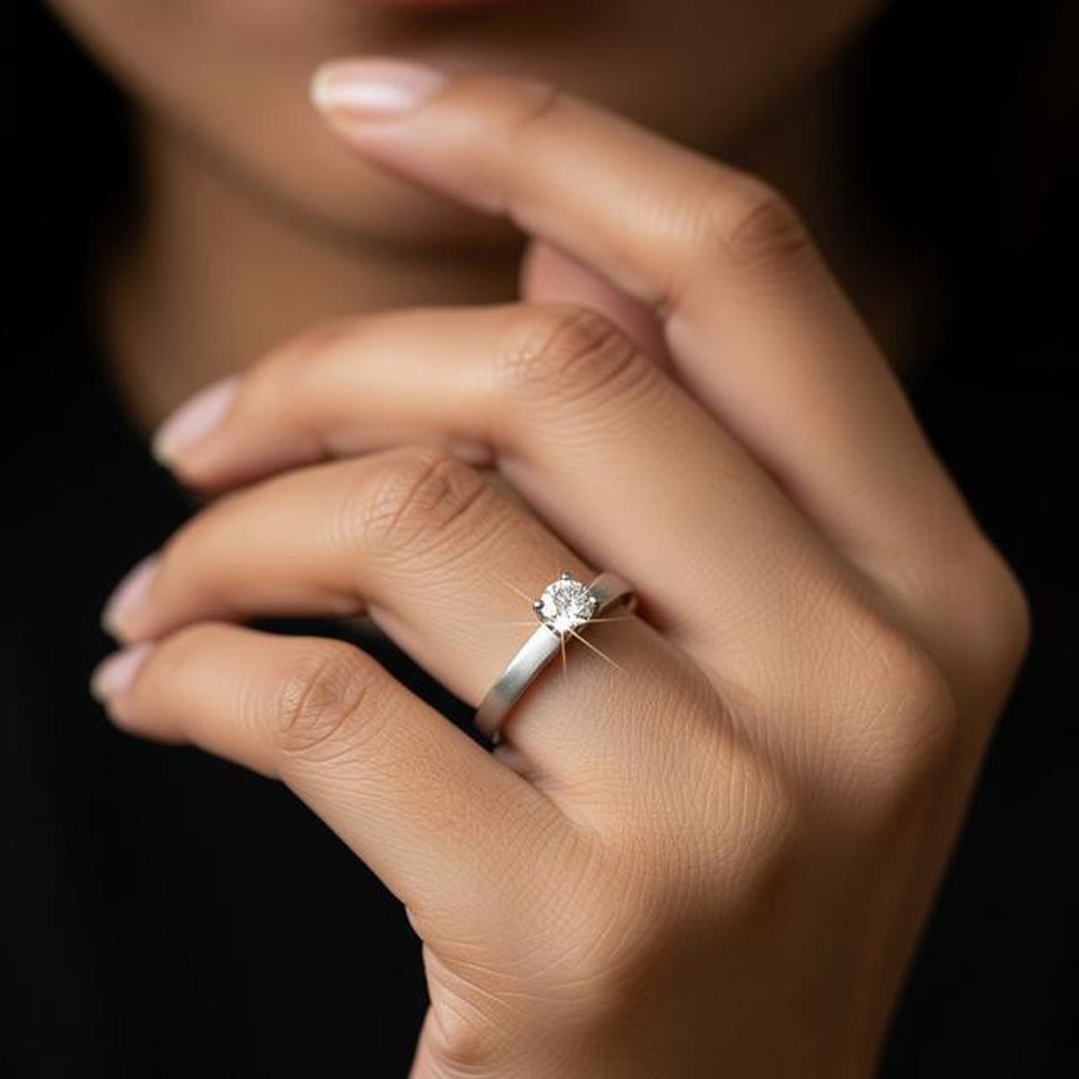 10 Model Cincin Berlian Luxury Look Minimalis 2026, Elegan dan Modern