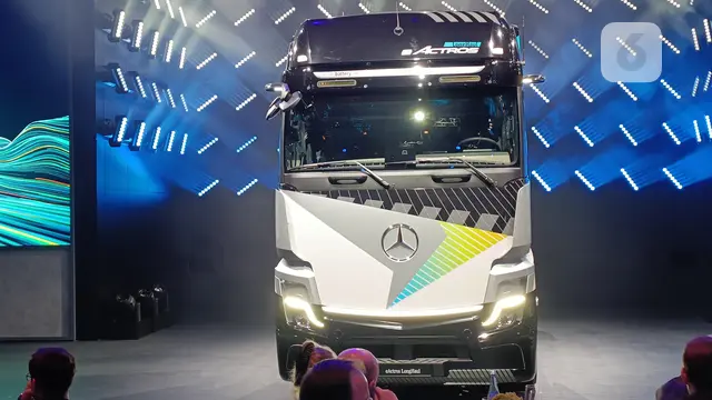 Mercedes-Benz eActros Longhaul diluncurkan dalam ajang IAA Transportation 2022 di Hannover, Jerman