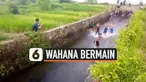 Ide kreatif datang dari sekumpulan bocah di Desa Sampang Agung, Kutorejo, Jawa Timur. Setelah hujan datang, bocah-bocah tersebut menggunakan saluran irigasi menjadi wahana permainan.
