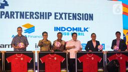 Elang Mahkota Teknologi (Emtek) Group melalui Surya Citra Media (SCM) akan terus menyiarkan pertandingan Timnas Indonesia seluruh kelompok umur pada 2025. (Liputan6.com/Angga Yuniar)