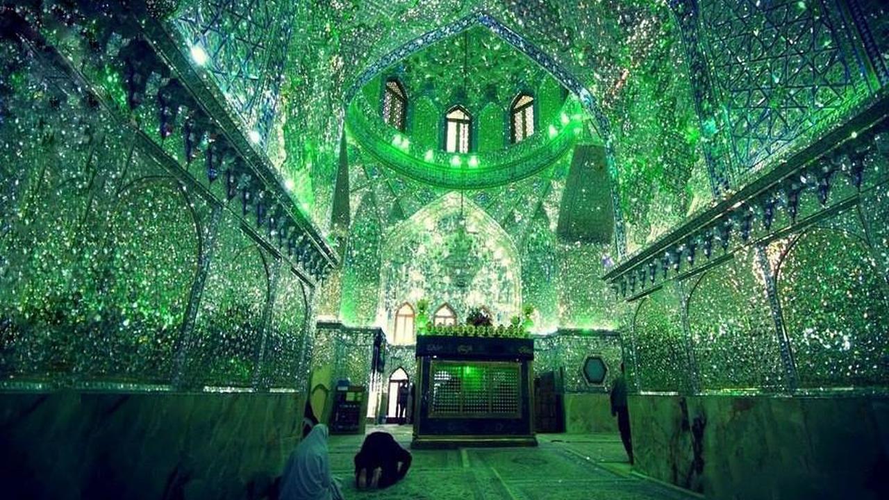 Masjid Berlapis Kaca, Membuat Kagum Setiap yang Melihatnya