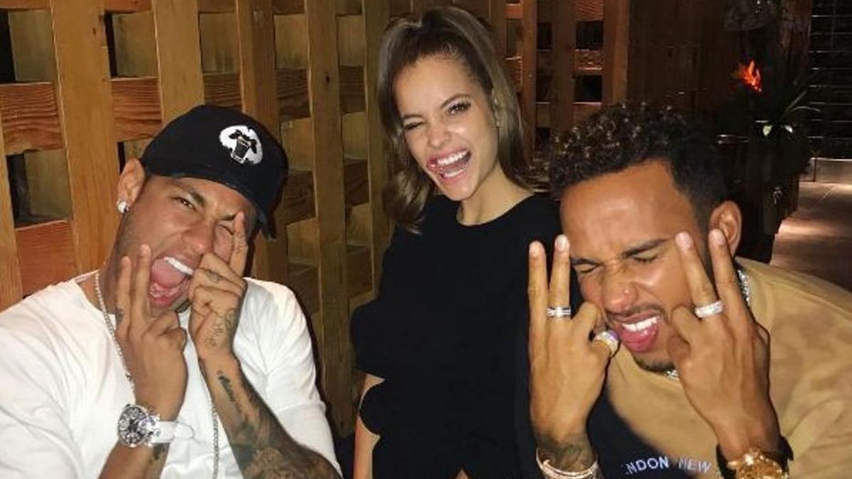 Model Cantik Plus Seksi Ini Pacar Baru Neymar? Bola Liputan6