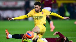 Christian Pulisic menjadi bintang kemenangan AC Milan dalam laga dramatis melawan Torino pada laga pekan ke-14 Serie A 2025/2026 di Olimpico Grande Torino pada Selasa (9/12/2025) dini hari WIB. (AFP/Marco Bertorello)