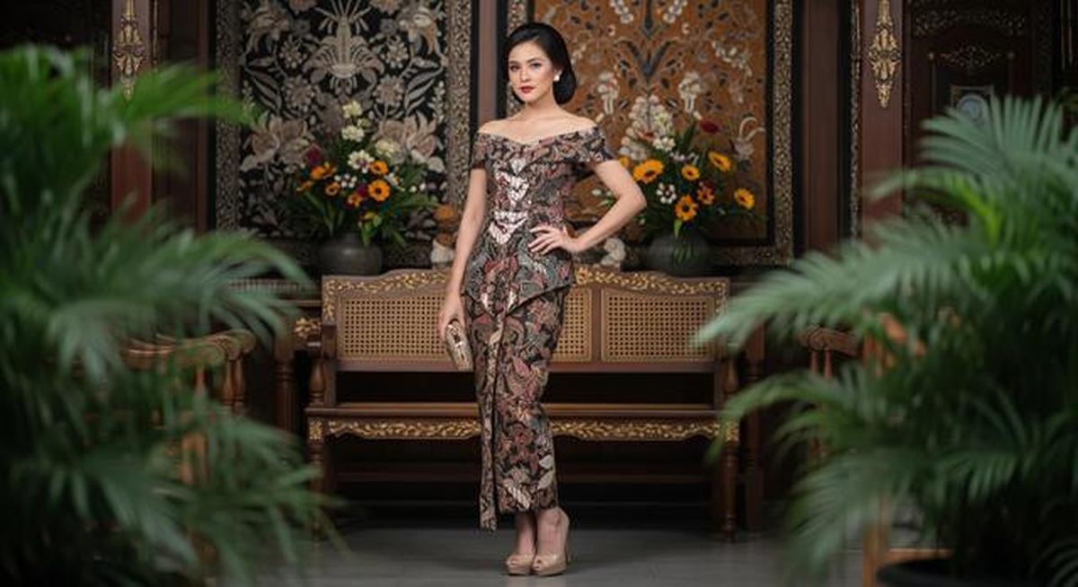 11 Model Kebaya Kekinian untuk Hari Kartini 2026, Pancarkan Keanggunan Sejati