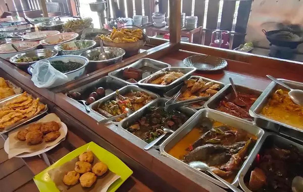 30 Rekomendasi Tempat Makan Enak di Solo, dari Legendaris hingga Instagramable