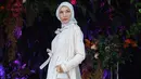 Brand modest wear Aleza baru saja merayakan hari jadinya yang kelima. Dengan tema "The Journey of Beauty," Aleza bercerita tentang perjalanannya bersama perempuan Indonesia untuk menonjolkan keunikan masing-masing di setiap gaya dan penampilan mereka. Foto: Document/Aleza.