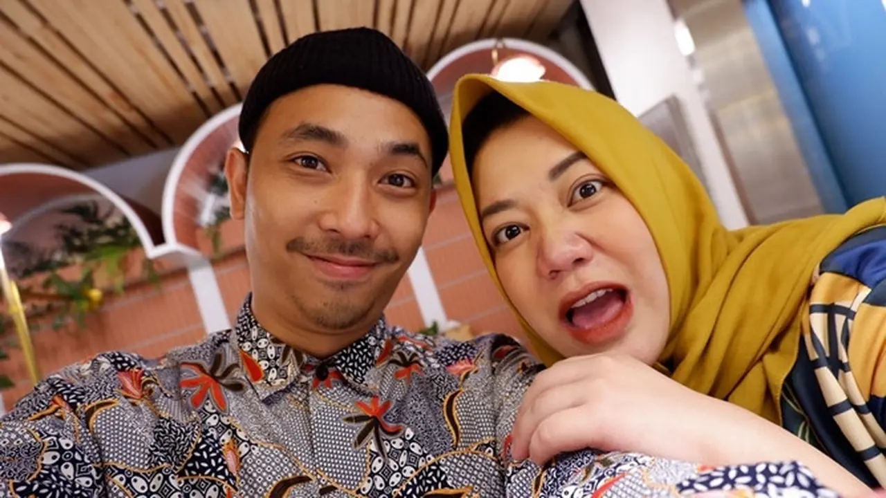 Siap Sambut Anak Pertama, Ini 6 Potret Risa Saraswati Pamer Baby Bump