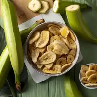 banana chips/copyright freepik/freepik