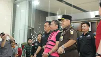 Wakil Kepala BGN Sony Sonjaya jadi tersangka dalam kasus dugaan korupsi tata kelola program Makan Bergizi Gratis (MBG) periode 2025-2026. (Foto: Kejagung)