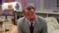 The best Dabney Coleman movies you should watch. (Photo: Tootsie (1982) - IMDb)