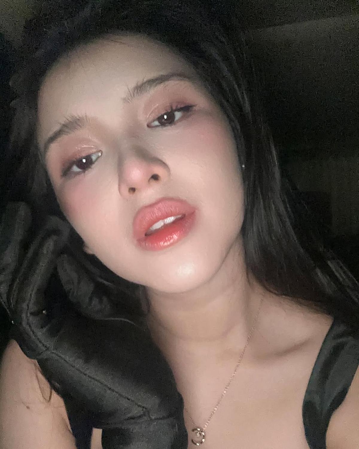 Tetap Dipuji Cantik, Tiara Andini Iseng Upload Foto Makeup Menor - Terlihat Tidak Merata