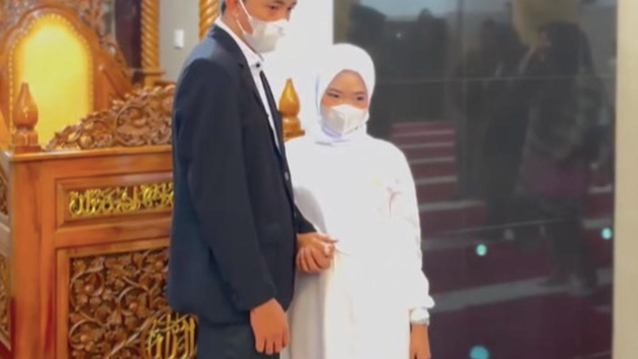 pernikahan sedih