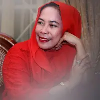 Eksklusif Dwi Ria Latifa, Pengacara yang Pandai Bermain Gitar dan Bernyanyi | Foto : Nurwahyunan Digital Imaging: Muhammad Iqbal Nurfajri/Bintang.com)